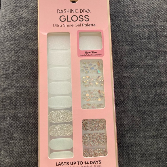 Dashing Diva Gloss Gel Nail Strips Set - Picture 3 of 6